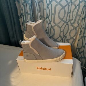 Timberland Skyla Bay Pull-On boots  8.5